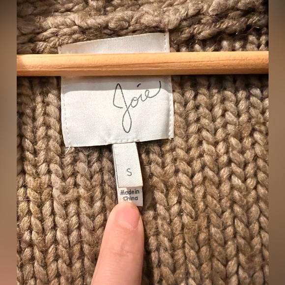 JOIE Chunky Knit Oversized Cardigan - Picture 4 of 9